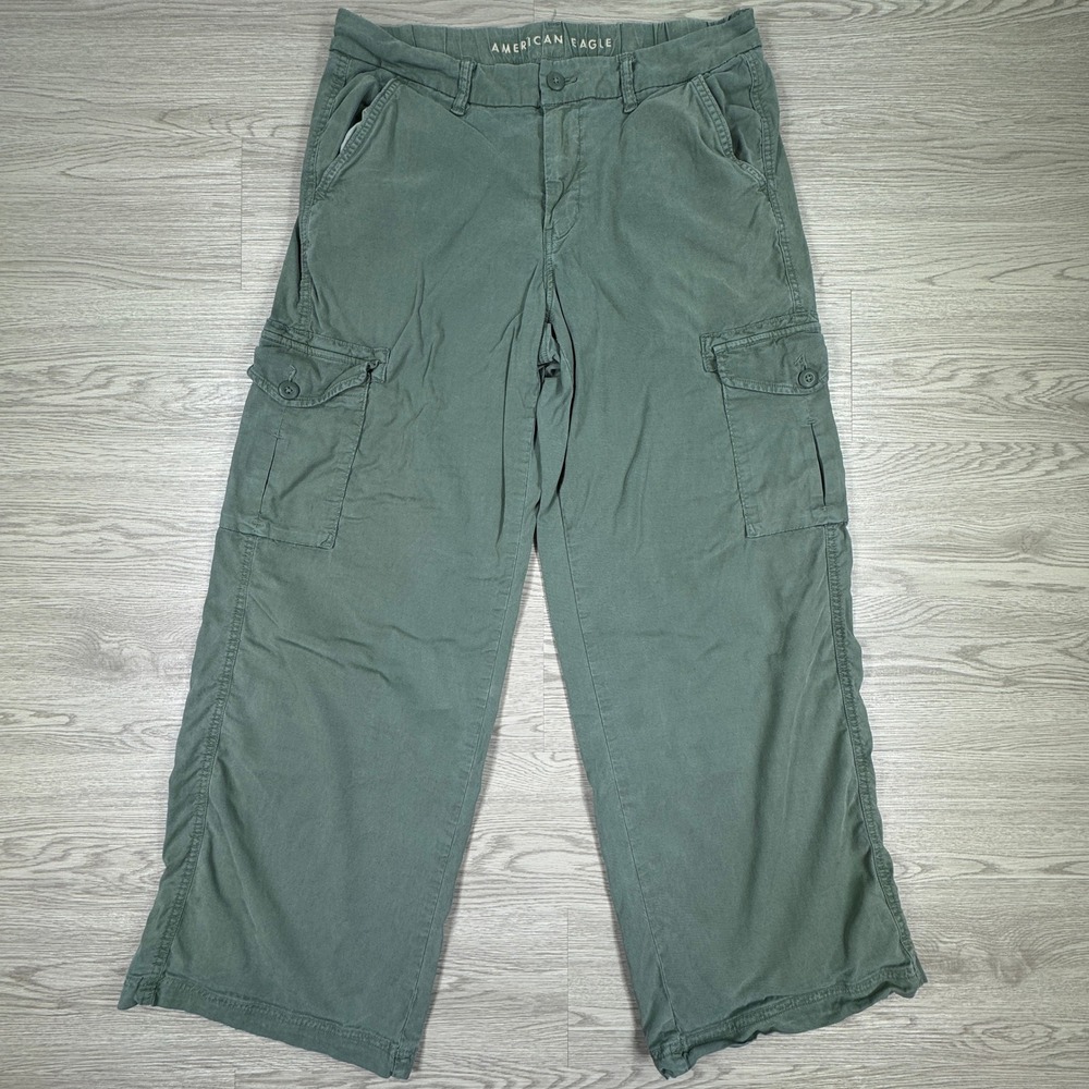 American Eagle Women's Cargo Pants Mid-Rise Baggy Wide Leg Green 10 Stretch